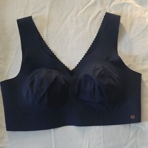 Elegant Navy Women's Seamless Bra
